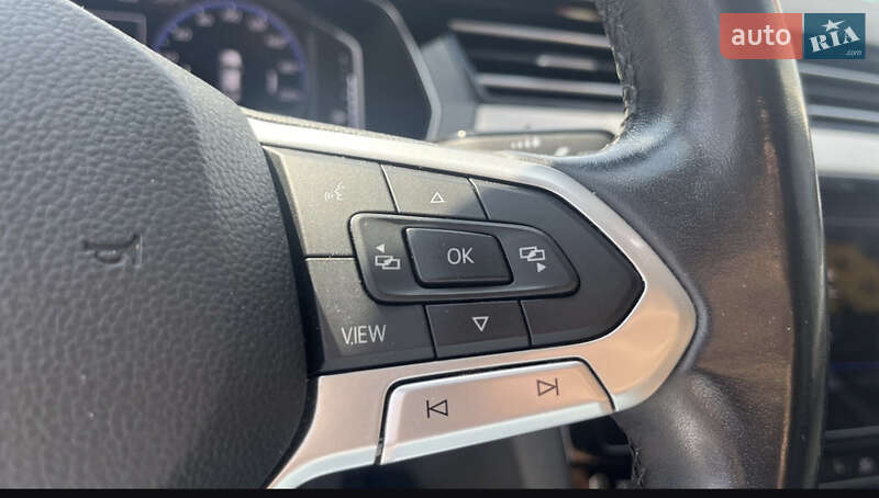 Седан Volkswagen Passat 2019 в Сваляве