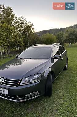 Универсал Volkswagen Passat 2012 в 