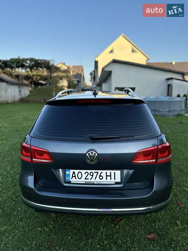 Универсал Volkswagen Passat 2012 в Тячеве