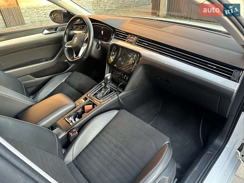 Универсал Volkswagen Passat 2020 в Бродах
