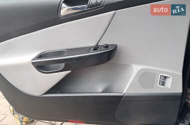 Седан Volkswagen Passat 2005 в 