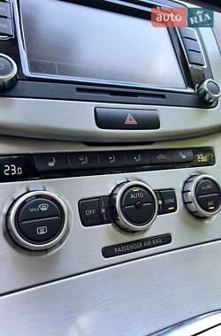 Универсал Volkswagen Passat 2012 в 