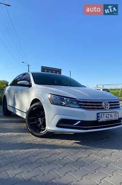 Седан Volkswagen Passat 2016 в 
