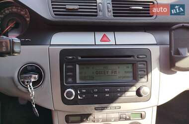 Универсал Volkswagen Passat 2005 в 