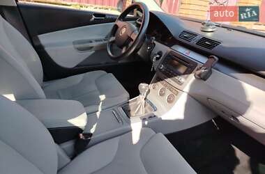 Универсал Volkswagen Passat 2005 в 