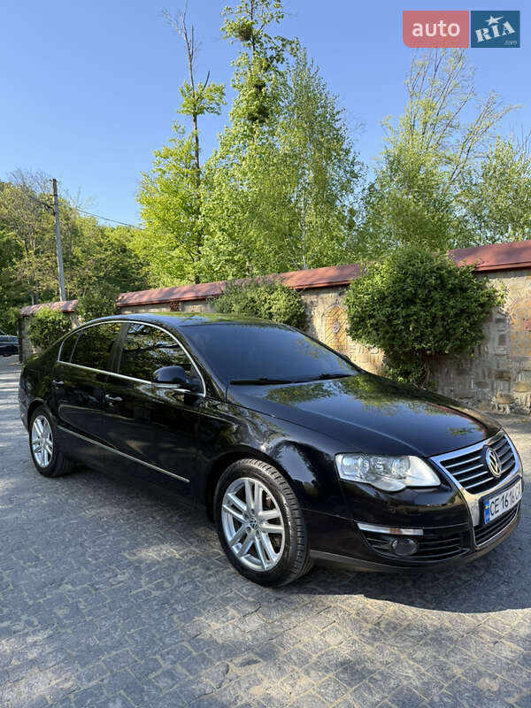 Седан Volkswagen Passat 2008 в Чернівцях