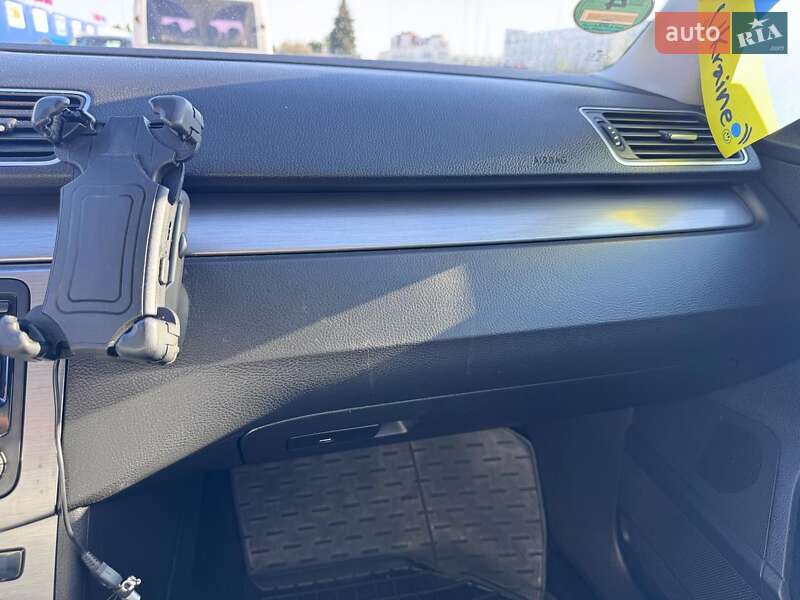 Универсал Volkswagen Passat 2012 в Виннице