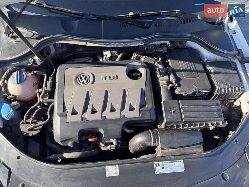 Универсал Volkswagen Passat 2012 в Виннице