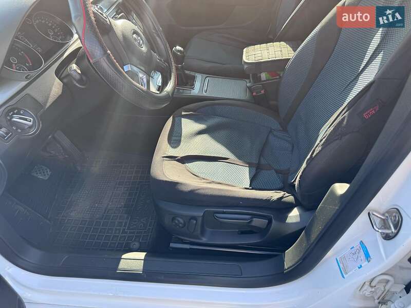 Универсал Volkswagen Passat 2012 в Виннице