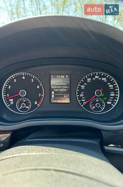 Седан Volkswagen Passat 2015 в 