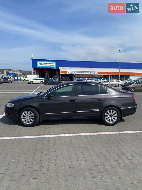 Седан Volkswagen Passat 2006 в Черновцах