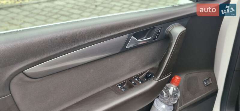 Седан Volkswagen Passat 2012 в Львове фото 23 Седан Volkswagen Passat 2012 в Львове