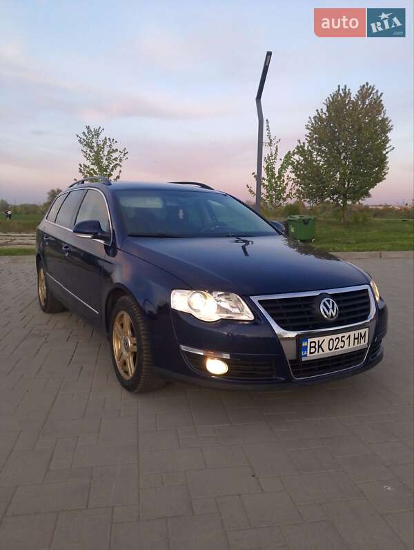Універсал Volkswagen Passat 2006 в 