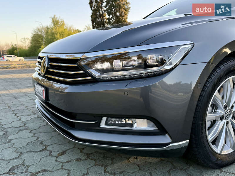 Универсал Volkswagen Passat 2015 в Дубно