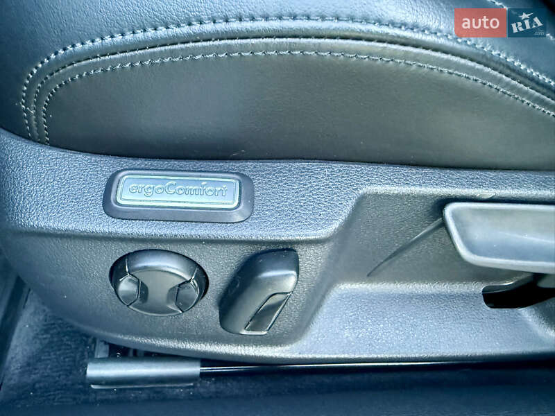 Универсал Volkswagen Passat 2015 в Дубно