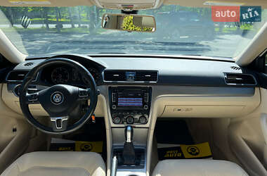 Седан Volkswagen Passat 2014 в 