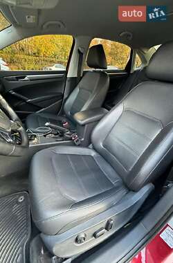 Седан Volkswagen Passat 2016 в 