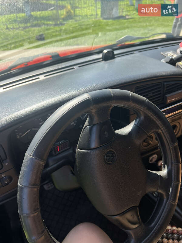 Универсал Volkswagen Passat 1995 в Львове