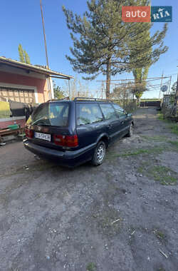 Універсал Volkswagen Passat 1991 в Добропіллі