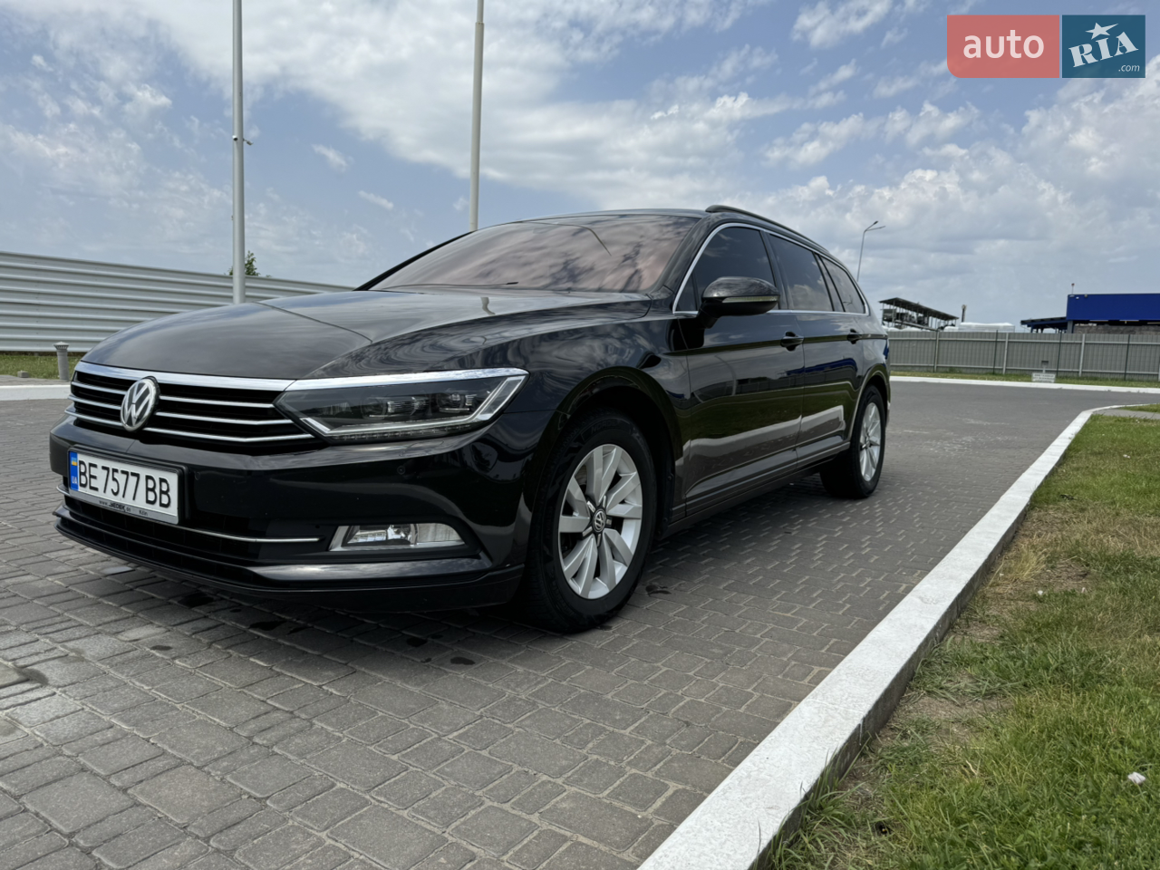2016 Volkswagen Passat - мініатюра 16