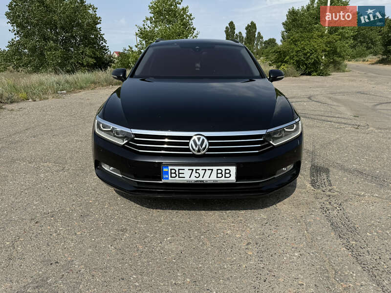 Універсал Volkswagen Passat 2015 в Миколаєві