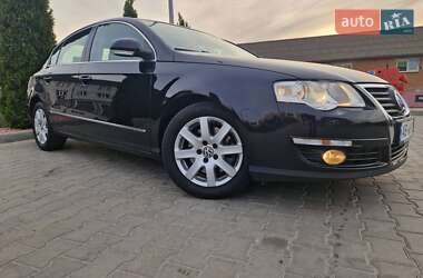 Седан Volkswagen Passat 2009 в 
