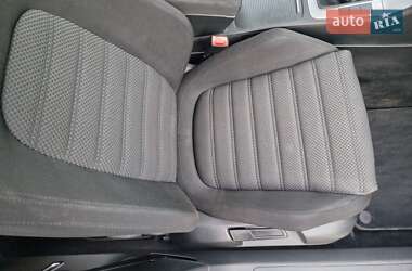 Седан Volkswagen Passat 2009 в 