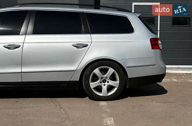 Универсал Volkswagen Passat 2009 в 