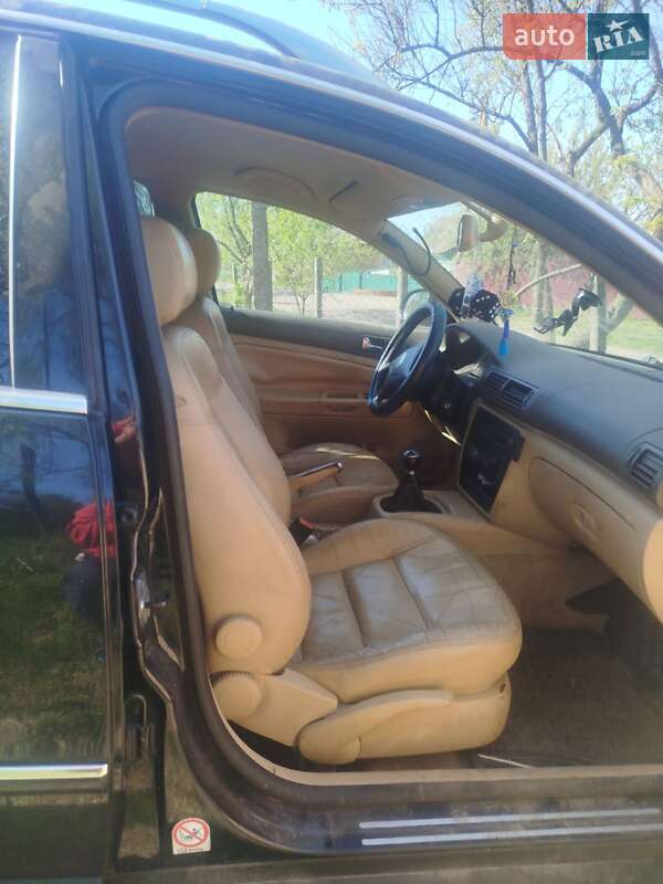 Универсал Volkswagen Passat 2003 в Конотопе