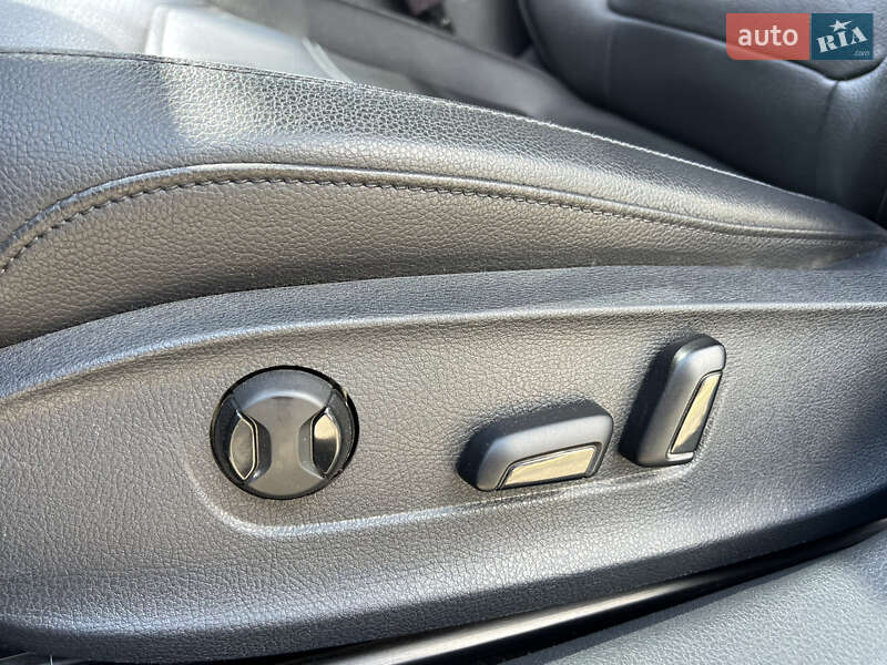 Седан Volkswagen Passat 2018 в Харькове