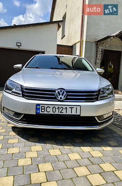 Универсал Volkswagen Passat 2011 в Самборе