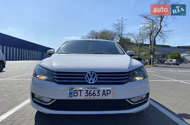 Седан Volkswagen Passat 2015 в 