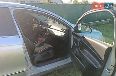 Седан Volkswagen Passat 2006 в 
