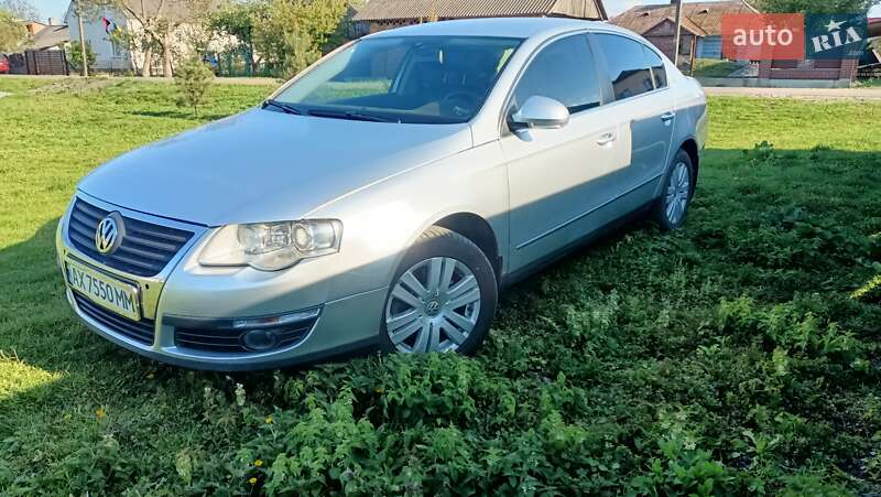 Седан Volkswagen Passat 2006 в Буске