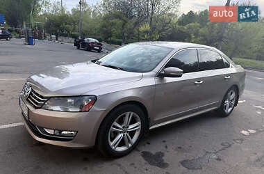Седан Volkswagen Passat 2015 в 