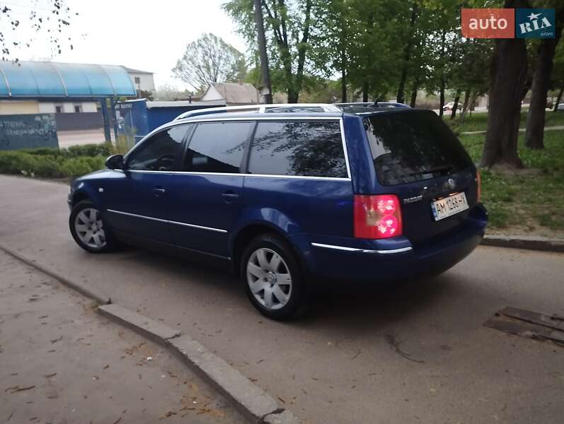 Универсал Volkswagen Passat 2002 в Житомире