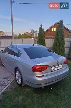 Седан Volkswagen Passat 2015 в 