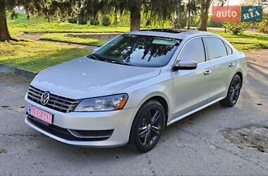 Седан Volkswagen Passat 2013 в Дубно