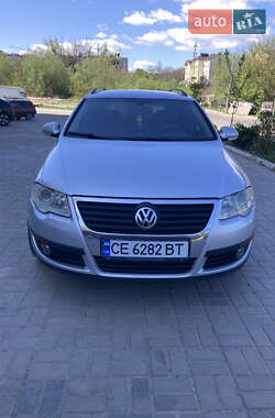 Універсал Volkswagen Passat 2005 в Сторожинці