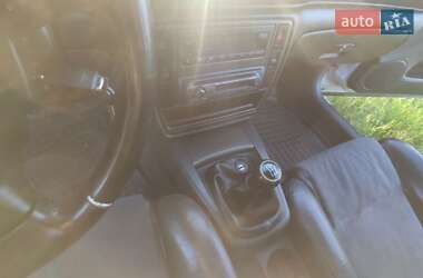 Седан Volkswagen Passat 2004 в 