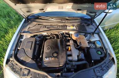 Седан Volkswagen Passat 2004 в 