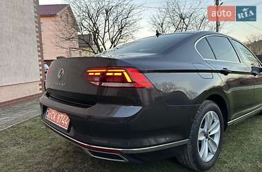 Седан Volkswagen Passat 2021 в 