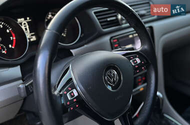 Седан Volkswagen Passat 2016 в 