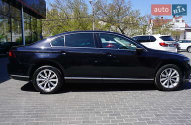 Седан Volkswagen Passat 2019 в 