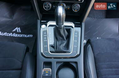 Седан Volkswagen Passat 2019 в 