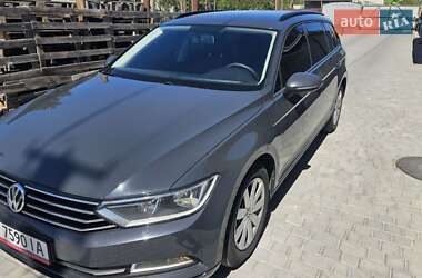 Універсал Volkswagen Passat 2015 в Кременчуці