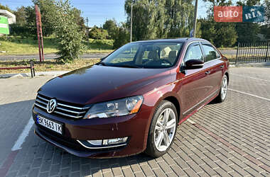 Седан Volkswagen Passat 2013 в Рівному