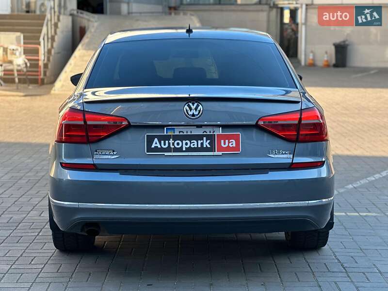 Седан Volkswagen Passat 2016 в Одесі