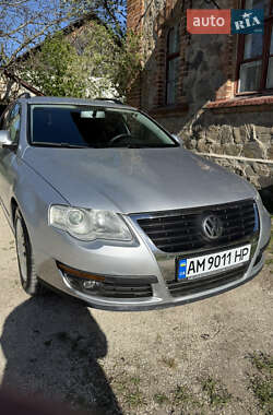 Універсал Volkswagen Passat 2009 в 
