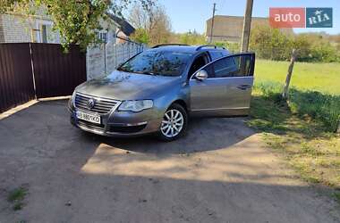 Універсал Volkswagen Passat 2006 в Жмеринці